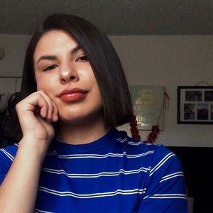 Meet your Posher, Leslyann